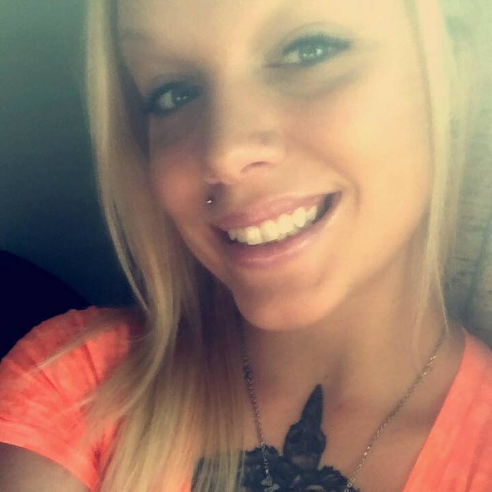 Meet your Posher, Kelli